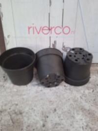 gebruikte 12 cm potjes grijs / used grey 12 cm pots / pottenhandel machinehandel