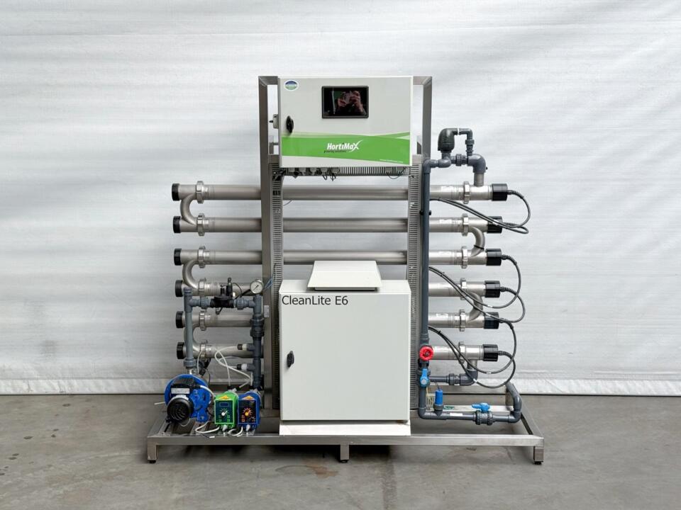 UV waterontsmetter HortiMax CleanLite E6 1,2 m3 - Tuinbouw Marktplaats