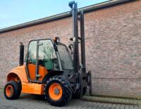 Ruwterrein Diesel Heftrucks (2x)