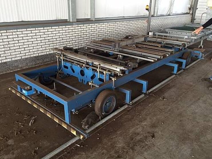 Trein voor rolcontainers 4.500 mm. x 1.500 mm.