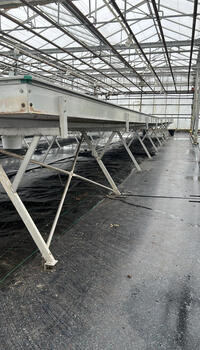 Grote watertafels 15m X 1.60 kunnen uit elkaar