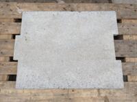 Groot aantal betontegels in 3 verschillende maten