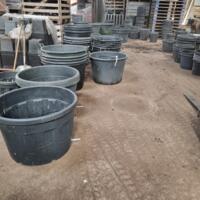 MIX-pallets grote plantkuipen / plantcontainers / boomcontainers / Big Pots