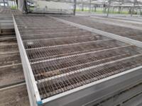 Te koop aluminium rolcontainers gebruikt met gaas bodem in goede staat.