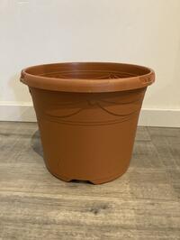 Teracotta pot Sandra 