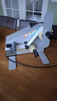 Tehabo - semi-automatische sticker/etiketdispenser