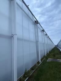 Aluminium gevel met polycarbonaatplaten 16mm