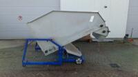 Te koop Gebruikte Logitec Big Bale DB 40 in goed werkende staat.