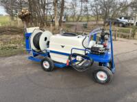 2 stuks spuitwagen 400ltr. tank incl. elektrisch slanghaspel (gebruikt, op voorraad)