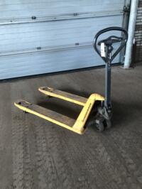 te koop Jungheinrich pallet/pompwagen